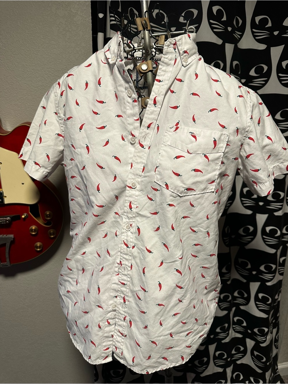 Free Planet chili pepper button down